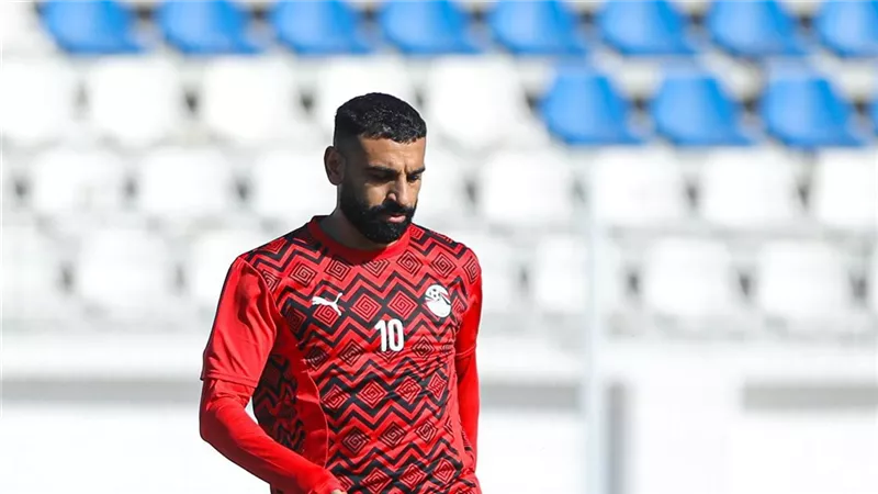 تصفيات المونديال| منتخب مصر يجري عمليات الإحماء لـ مواجهة جيبوتي 