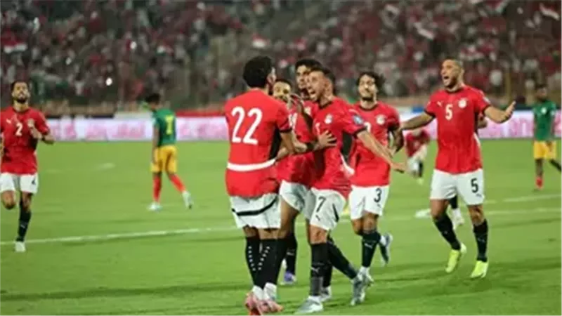 ختام تصفيات كأس العالم: منتخب مصر بالقميص الأحمر وغينيا بيساو بالزي الأخضر  