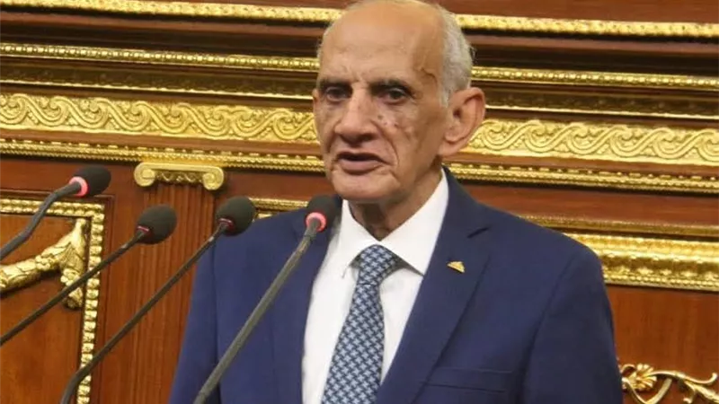 ضمن مستقبل وطن.. اللواء خالد خلف الله يتقدم بأوراق ترشحه لانتخابات النواب عن دائرة نجع حمادي ودشنا والوقف