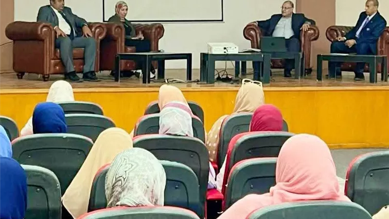 شباب كفر الشيخ تشارك اجتماع الوزارة لمناقشة أولويات الخطة الاستثمارية بالغردقة