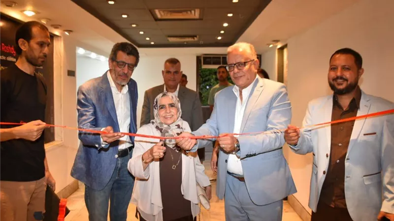 افتتاح معرض الفنانة سلوي رشدى «رحلة حياة» بمركز الجزيرة للفنون