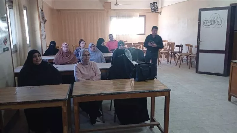 زراعة الشرقية تنفذ ندوة إرشادية للنهوض بالثروة الحيوانية بالإدارة الزراعية في الزقازيق   