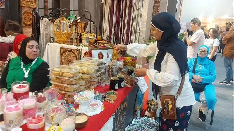 الوادى الجديد تشارك في معرض 