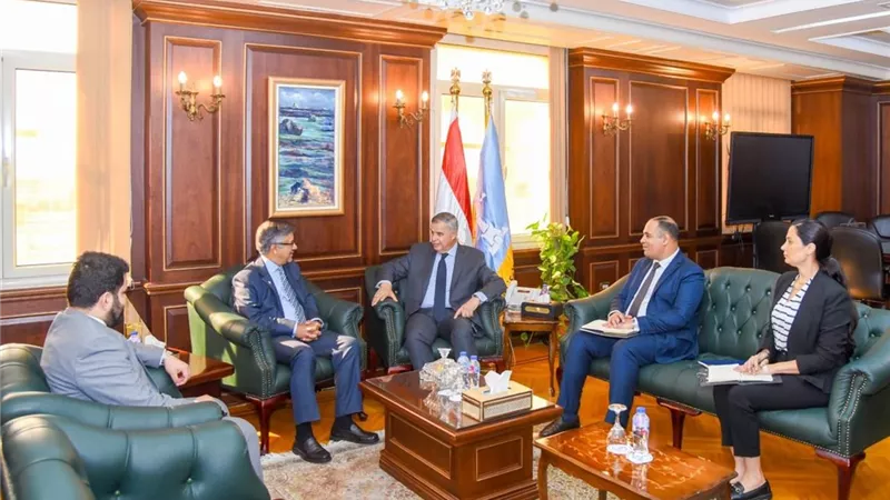 محافظ الإسكندرية يستقبل سفير باكستان لبحث تعزيز العلاقات الاقتصادية والاستثمارية