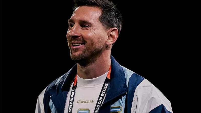 ليو على أعتاب التاريخ.. ميسي يطارد مارادونا وكلوزه في مباراة واحدة