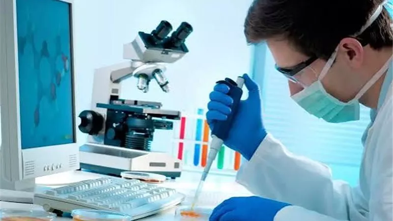 بعد سن الأربعين.. تحاليل طبية يجب إجرائها بصفة مستمرة