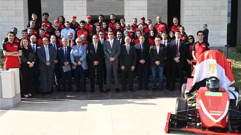 شراكة بين الصناعة وجامعة القاهرة لدعم ابتكار السيارات الكهربائية
