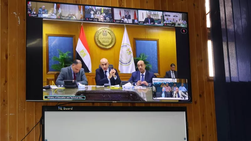 تعليم القاهرة: غرفة العمليات تتابع امتحانات الثانوية العامة لحظة بلحظة 