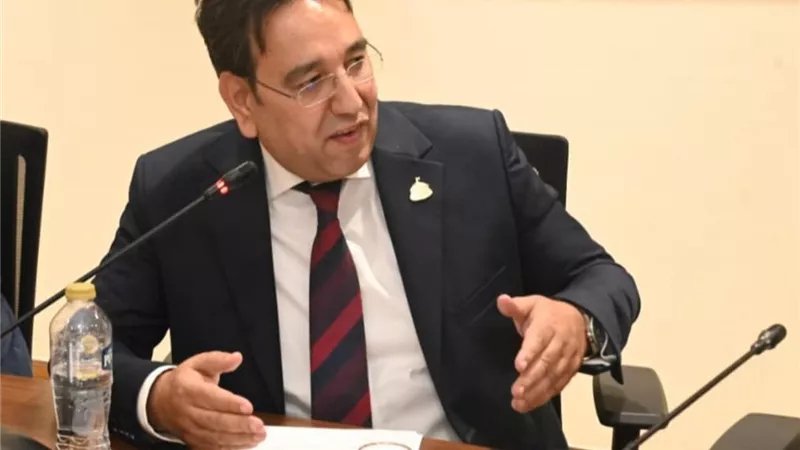طلب إحاطة يبحث أثر تطبيق البصمة المائية على الصناعات الغذائية