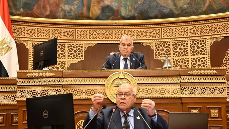الشهابي: الحكومة أخفقت في تحقيق حلم الوصول بالصادرات لـ100 مليار دولار