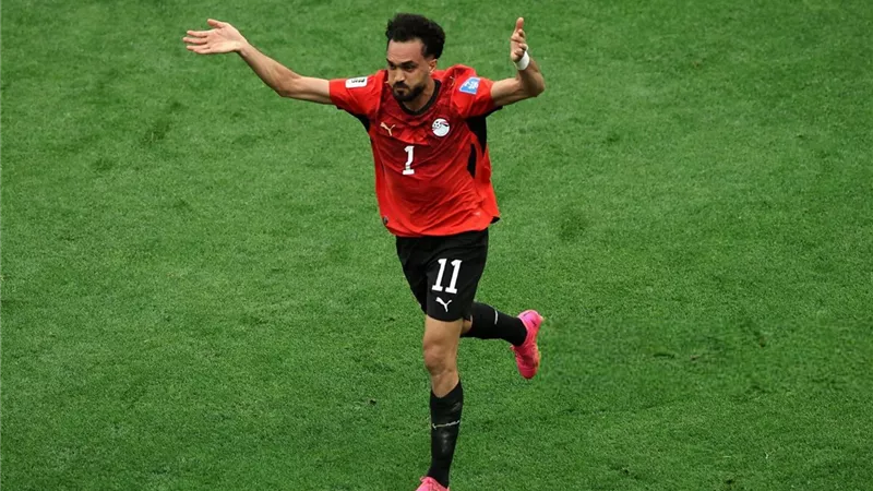 لحظة مثيرة.. قطع مقابلة زيكو بعد هجومه على التحكيم أمام الأرجنتين 