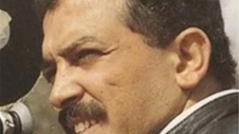 عاطف الطيب.. المخرج الذي هزّ عرش الرقابة بـ 