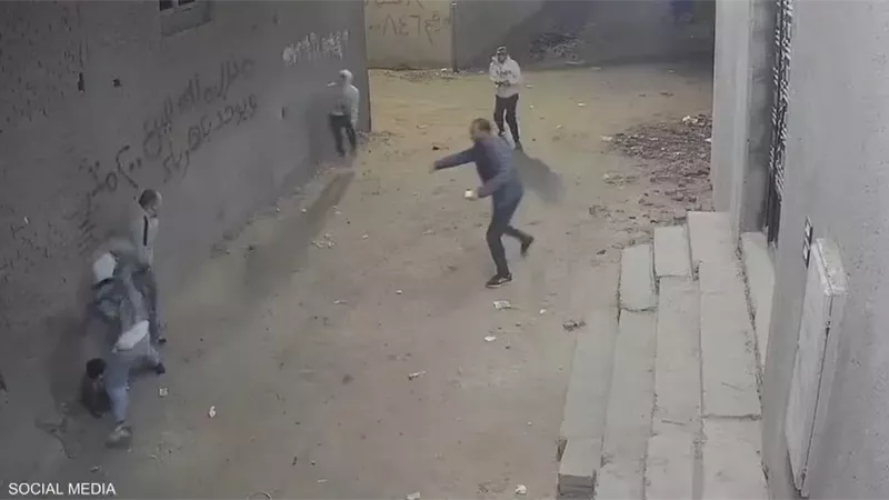 تأجيل محاكمة المتهمين بإطلاق النار على أب ونجله في باسوس