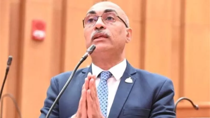 منصور: 130 مليون جنيه لإحلال وتجديد خط مياه الشرب الرئيسي بالجيزة |خاص