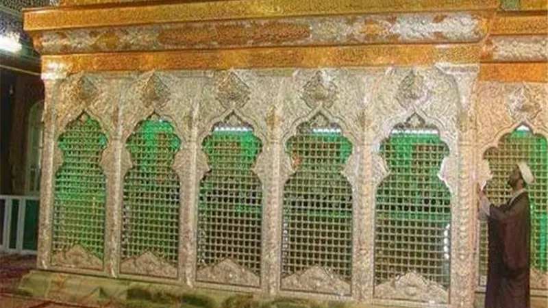 في ذكرى عاشوراء.. الأوقاف تقرر غلق ضريح مسجد الحسين بسبب الصيانة