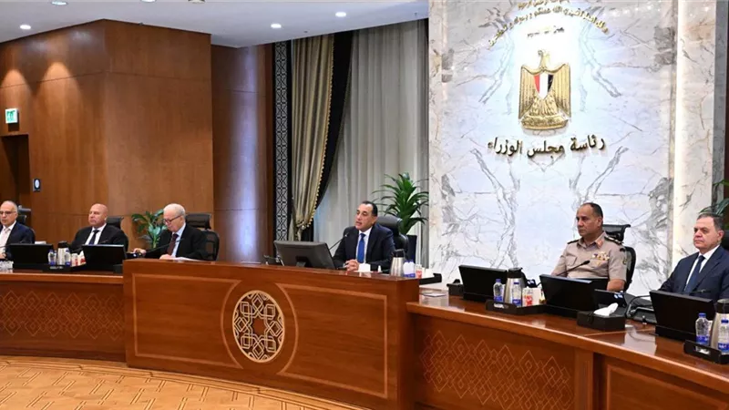 خلال الاجتماع الأسبوعي.. مدبولي: ثورة 30 يونيو علامة فارقة في تاريخ الوطن