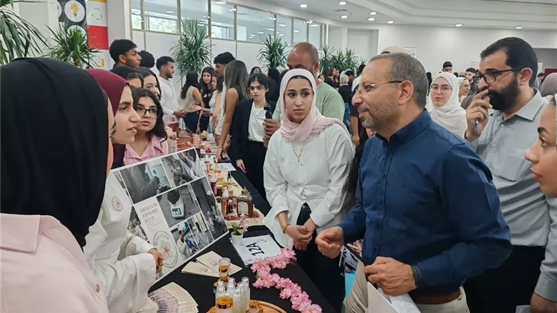 27 فريقًا طلابيًا بالجامعة الألمانية يحولون الأفكار العلمية إلى منتجات
