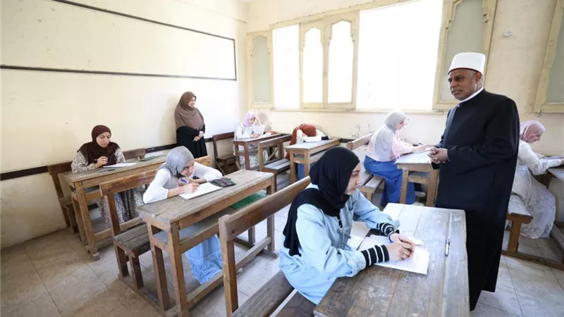 غرفة امتحانات الثانوية الأزهرية: أسئلة الأحياء راعت الفروق الفردية للطلاب