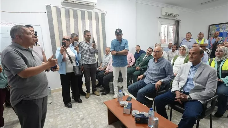 محافظ أسيوط يستقبل وزير الري لتفقد اللمسات النهائية بقناطر ديروط الجديدة