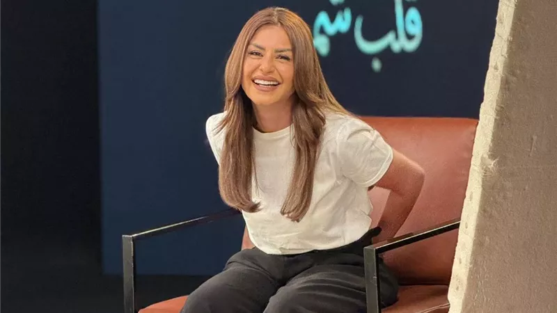 بعد تصريحات الإعتزال.. منة فضالي تعود بصورة تشوّق جمهورها لـ قلب شمس 