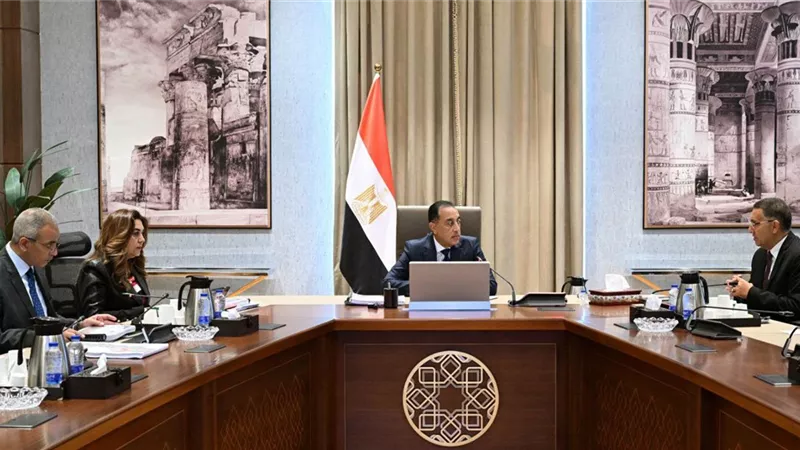 رئيس الوزراء يتابع مشروعات التنمية والخدمات بالقليوبية 