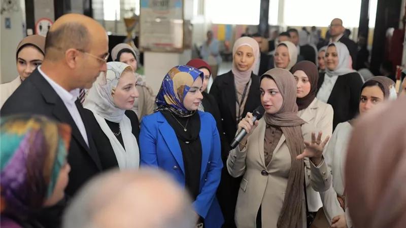 صيدلة دمنهور تطلق فعاليات أول مؤتمر للابتكار لتمكين جيل جديد من الباحثين