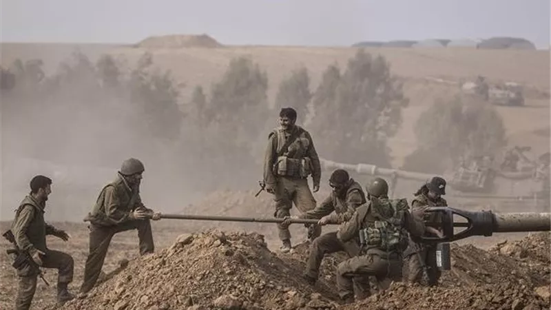 إصابة ضابطين ومجندين من جيش الاحتلال جنوب لبنان