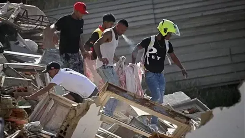 ولادة من رحم المعاناة.. فنزويلية تضع مولودها تحت أنقاض الزلزال