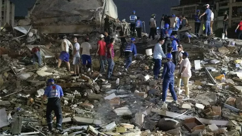 ارتفاع عدد ضحايا الزلزال المزدوج بفنزويلا إلى 1430 قتيلًا