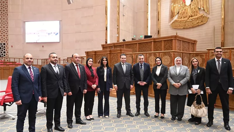 مناقشات موسعة حول الضرائب والطاقة والاستثمار والإصلاح الاقتصادي