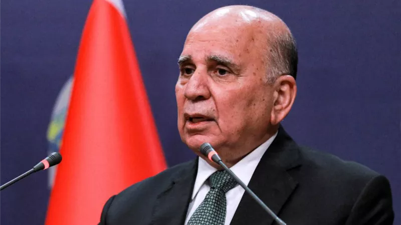 العراق يجدد رفضه لتوسيع رقعة الحرب ويدعو للحوار