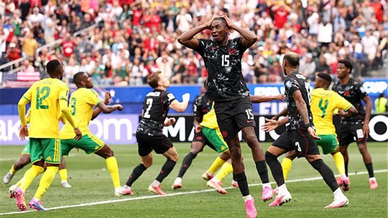 التعادل السلبي يحسم الشوط الأول بين كندا وجنوب أفريقيا في كأس العالم 2026