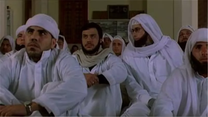 رسائل مشفّرة على الشاشة.. أفلام قرأت صعود الجماعات الإسلامية بالتلميح