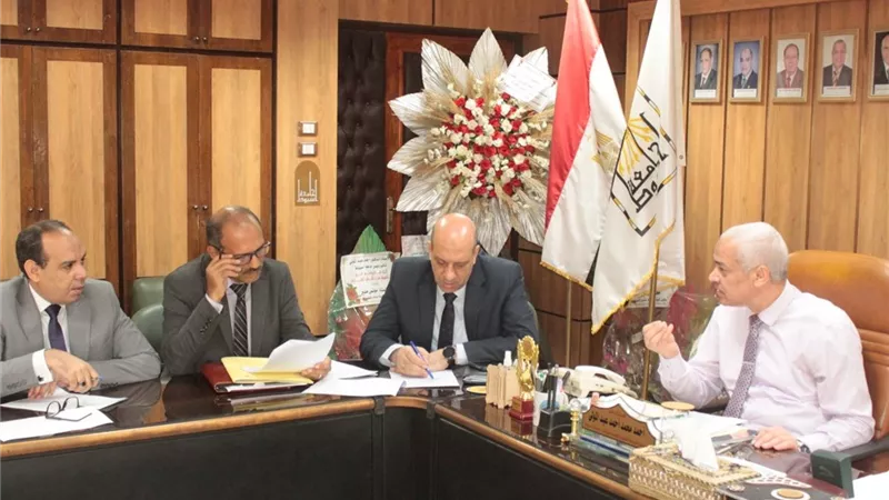 جامعة أسيوط تستعد للعام الجامعي 2027 بخطة شاملة لتطوير المدن الجامعية