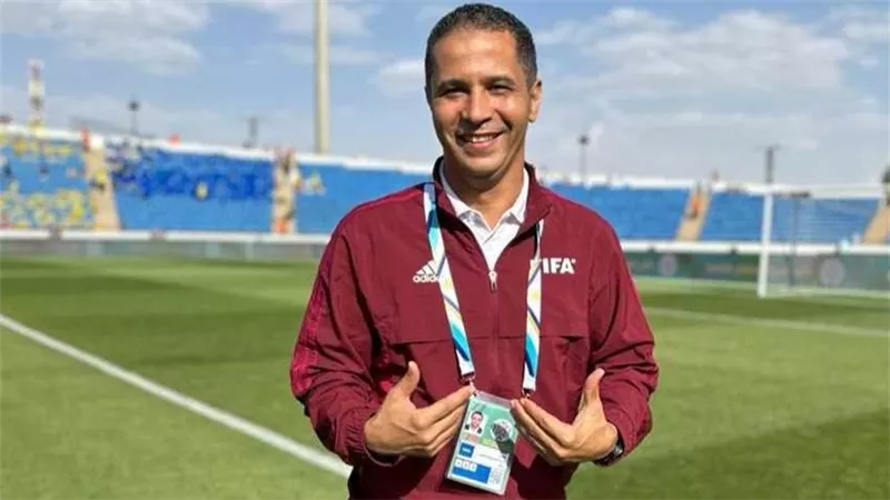 فيفا يختار محمود عاشور ضمن حكام مباراة المكسيك والإكوادور بكأس العالم 2026