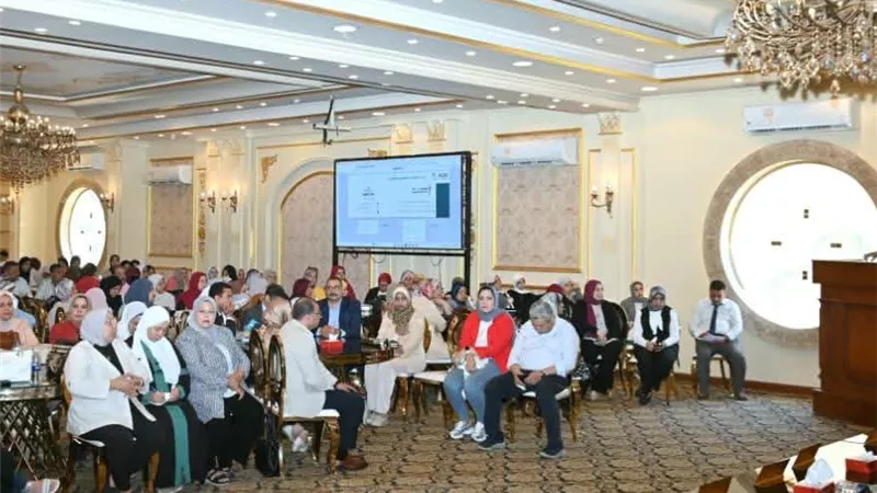 جامعة دمنهور تدعم الابتكار بمشاركة واسعة في مبادرة المشروعات الخضراء
