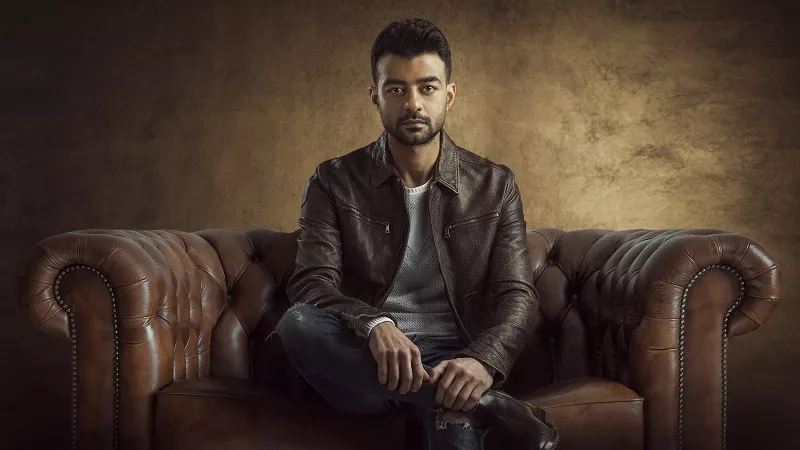 مفاجأة كبرى من هيثم شاكر.. ألبوم جديد يكسر التوقعات