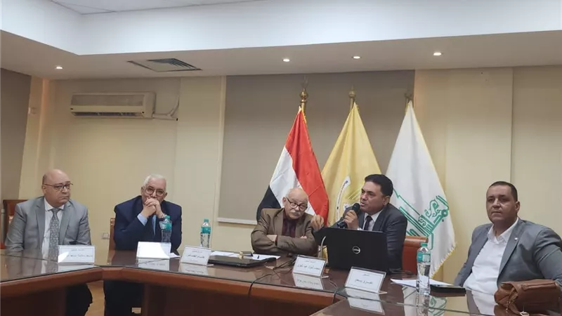 لماذا خرج المصريون في 30 يونيو؟ خبراء ومتخصصون يجيبون
