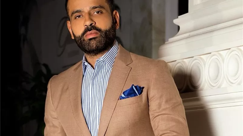 عمر السعيد يحتفي بذكرى ثورة 30 يونيو برسالة دعم للرئيس السيسي 