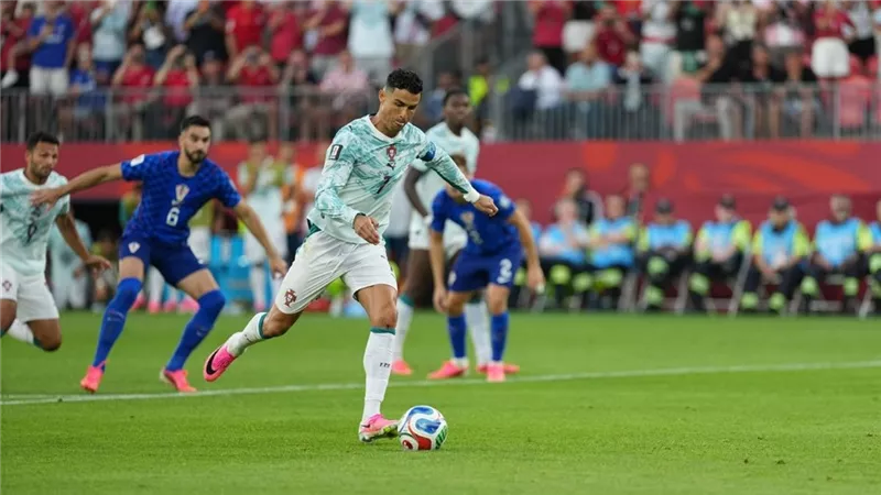 رونالدو: مباراة كرواتيا كانت فوضوية.. وهدفي جعل الأمور أسهل للبرتغال
