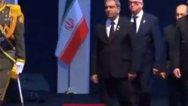 وفد كوبي يؤدي واجب العزاء في المرشد الإيراني الراحل علي خامنئي