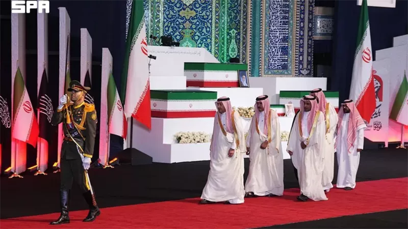  السعودية تعزي الرئيس الإيراني في وفاة المرشد السابق