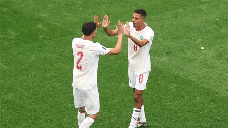 أوناحي يفتتح التسجيل لأسود الأطلس أمام كندا في ثمن نهائي المونديال