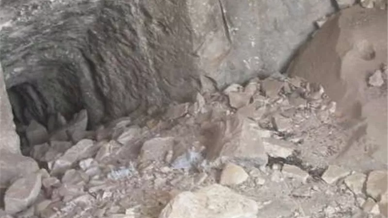 بحلوان.. تجديد حبس باقي أفراد تشكيل عصابي تخصص في التنقيب عن الآثار
