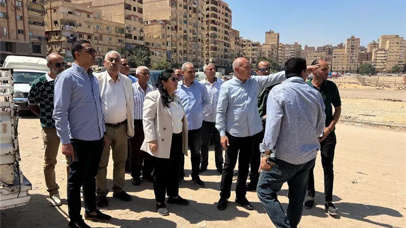 محافظ القاهرة يقرر نقل رئيس فرع هيئة النظافة بحي شرق مدينة نصر 