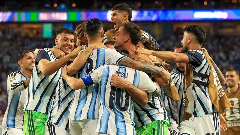 التشكيل الرسمي لمباراة الأرجنتين وسويسرا في ربع نهائي كأس العالم 