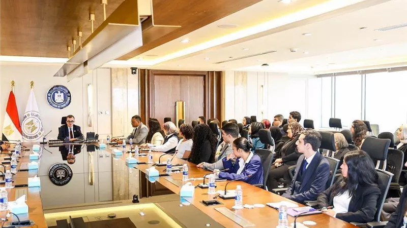 من كراسي الدراسة إلى مقعد الوزير.. «التخطيط» تمكن الشباب للمستقبل