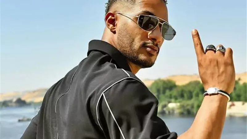 صراع خلف الكاميرات.. 3 أسماء تتنافس على كتابة مسلسل محمد رمضان