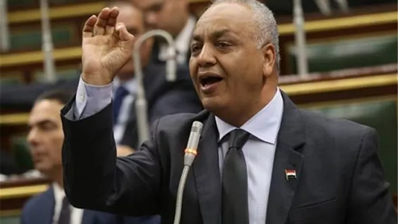 مصطفى بكري: “أتمنى أسعار المواد البترولية تنخفض زي ما رئيس الوزراء وعدنا”