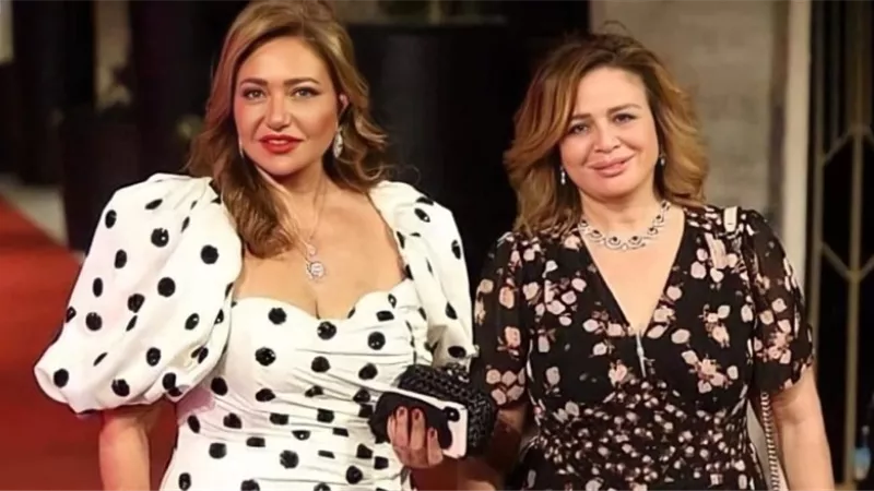 رسالة من إلهام شاهين إلى ليلى علوي بعد انطلاق 